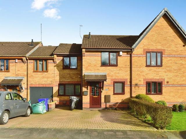House for sale in Norton-Le-Moors, Smallthorne