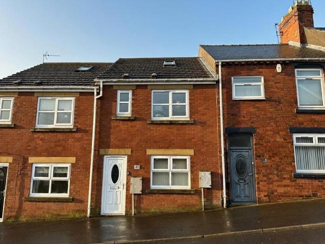 House for sale in Houghtonside, Tyne And Wear