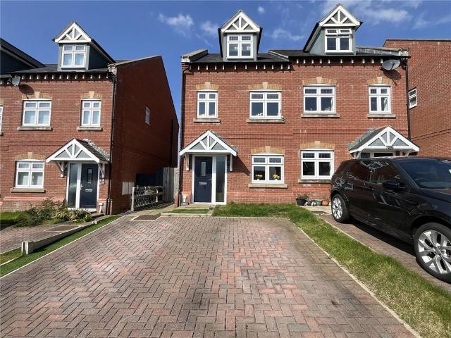 House for sale in Caernarfon