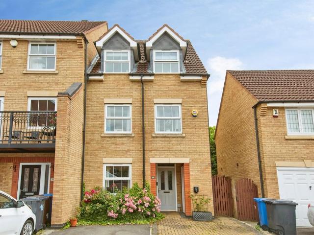 House for sale in Shelton Lock, East Midlands