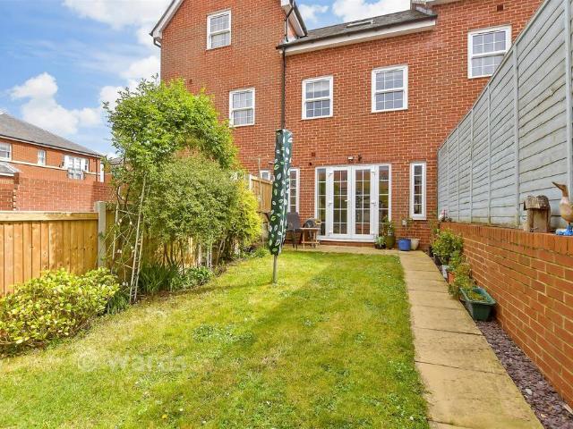House for sale in Martyrs Field, The Bridge