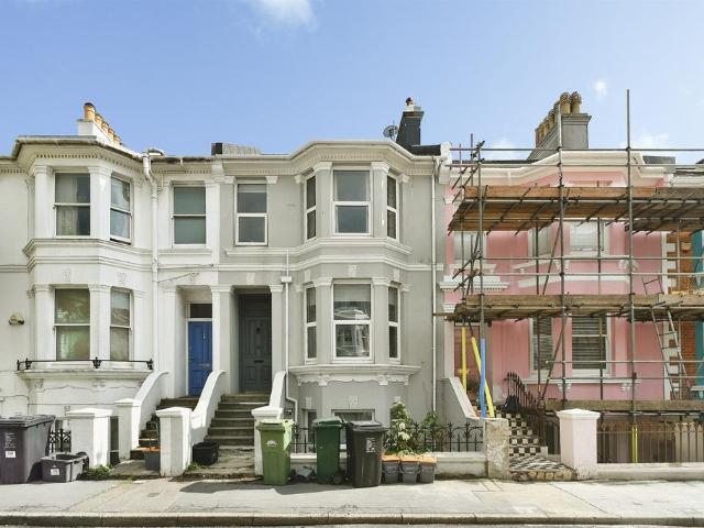 House for sale in Queen's Park, Brighton & Hove