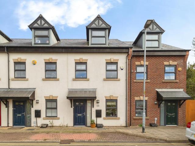 House for sale in Droylsden, Tameside