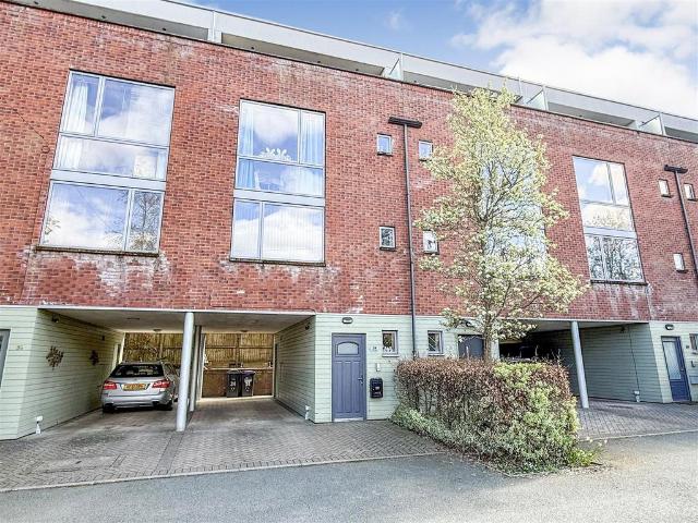 House for sale in Oswestry, Shropshire