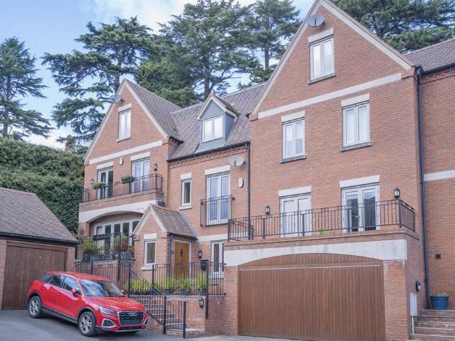 House for sale in Great Malvern, Forthampton