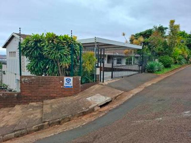 Townhouse for sale in Seaview, Kwazulu-natal