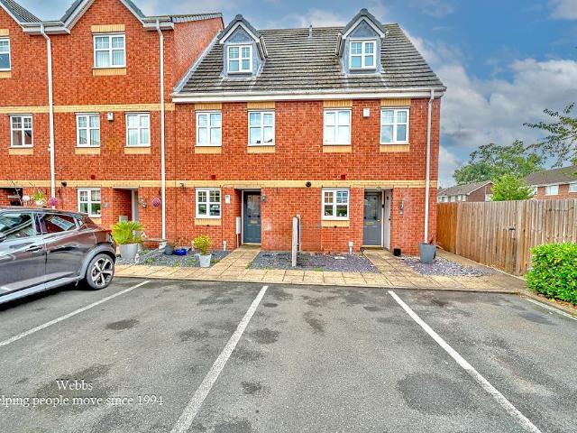 House for sale in Chadsmoor, Staffordshire