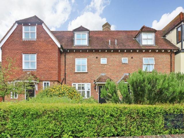 House for sale in Wye, Bridgefield