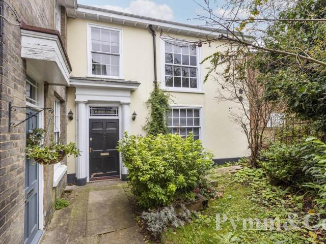 House for sale in Heigham Grove, East Bank