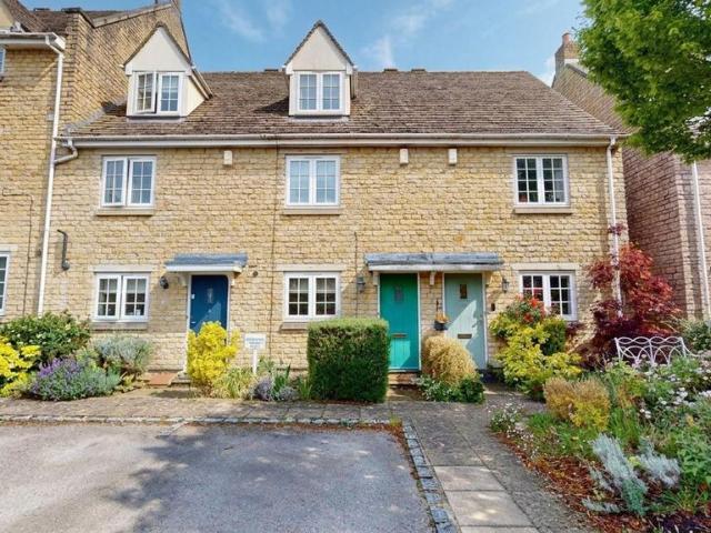 House for sale in Black Bourton, Oxfordshire