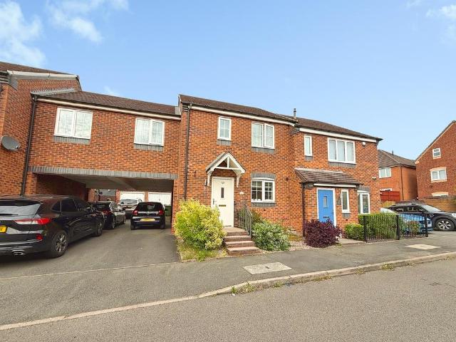 House for sale in Heath Hayes and Wimblebury, Chadsmoor