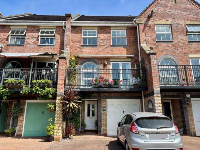 House for sale in St. Georges and Priorslee, Telford