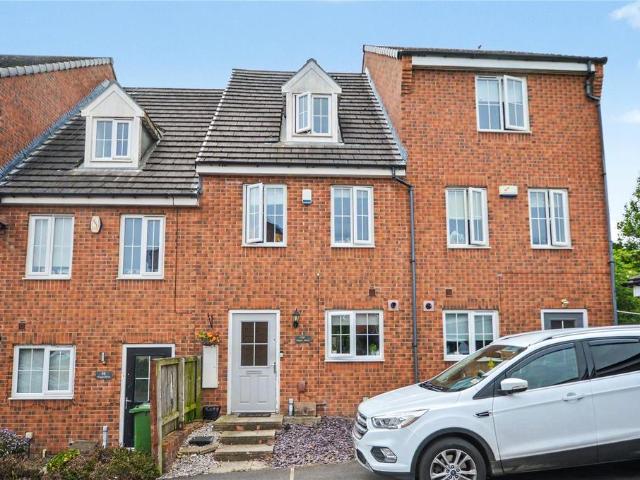 House for sale in Thorpe, West Yorkshire
