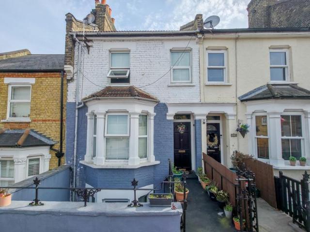 House for sale in Glyndon, Plumstead