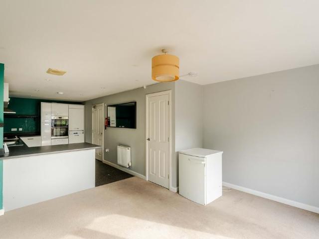 House for sale in Manor Farm, Bristol