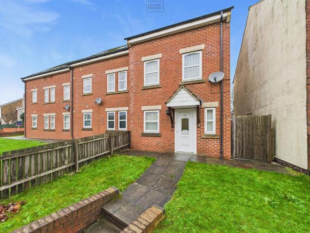 House for sale in Holmewood, Brackenfield