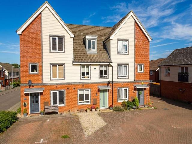 House for sale in Queen's Hills, South Norfolk