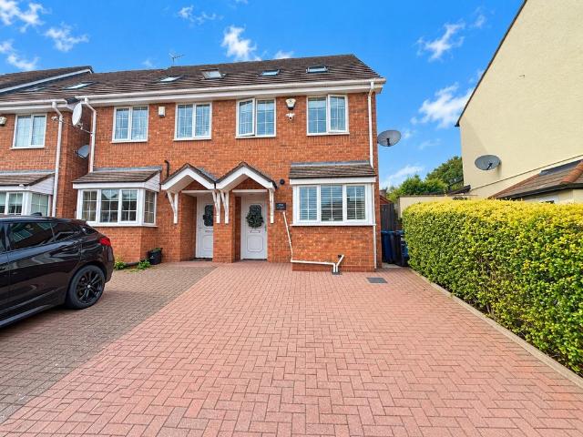 House for sale in Dunns Bank, Quarry Bank