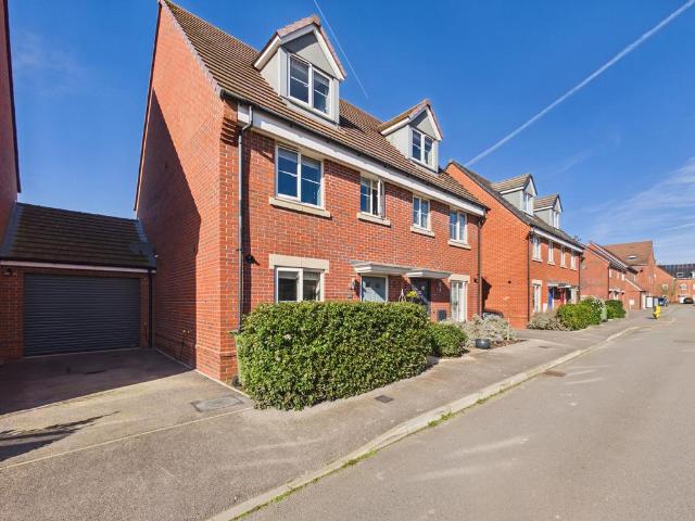 House for sale in Berrick Salome, Oxfordshire