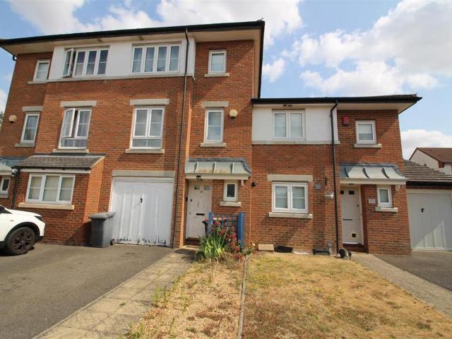 House for sale in Bedford