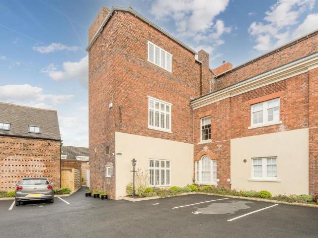 House for sale in Kingswinford, Isle Of Man