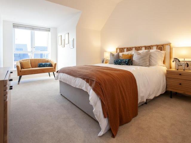 House for sale in Feckenham, City Of Bristol