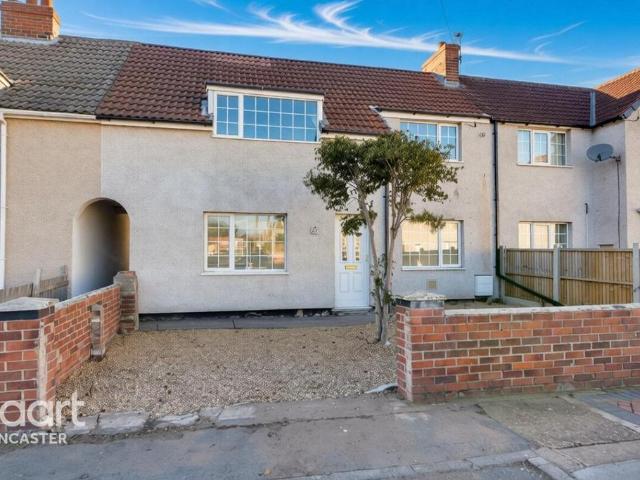House for sale in Dunscroft, Doncaster