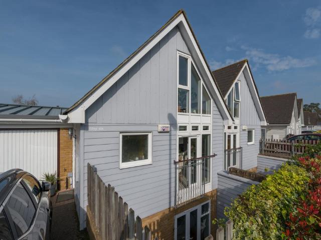 House for sale in The Bridge, Kent