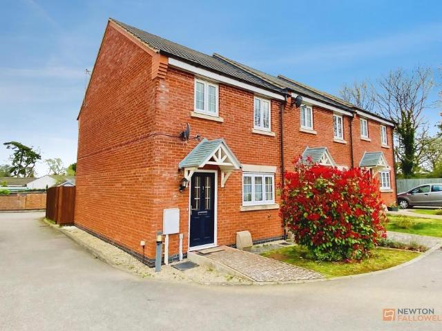 House for sale in Elmfield, Leicestershire