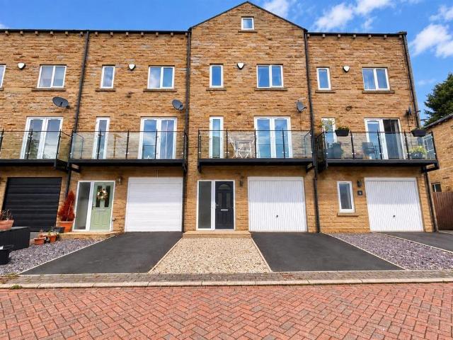 House for sale in Friendly, Sowerby Bridge