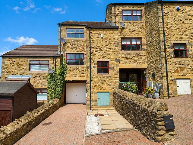 House for sale in Haworth and Stanbury, Haworth