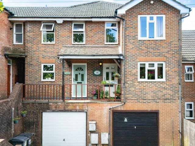 House for sale in Jarvis Brook, Cross In Hand