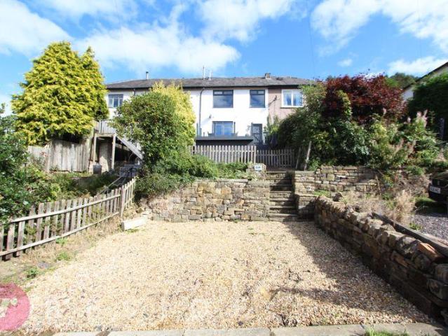 House for sale in Clough, Burnedge