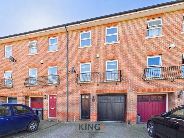 House for sale in Hatfield, Fretherne
