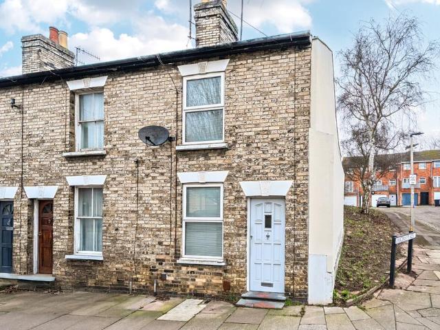 House for sale in Moreton Hall, Chedburgh