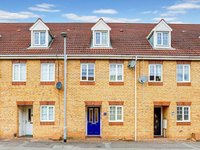 House for sale in Berry Hill, Potters Corner