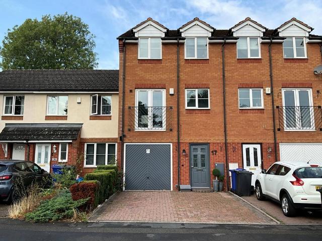 House for sale in Cradley, West Midlands