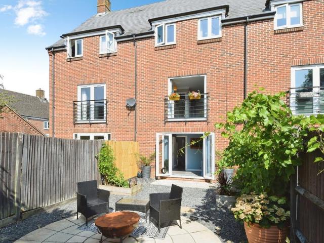 House for sale in Amesbury
