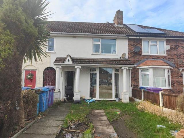 House for sale in Calderstones