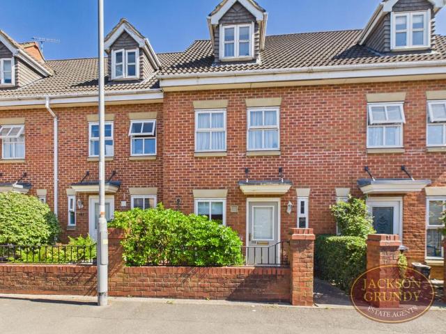 House for sale in Northampton, Northamptonshire