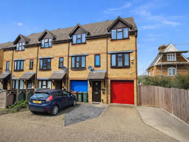 House for sale in Beddington, Greater London