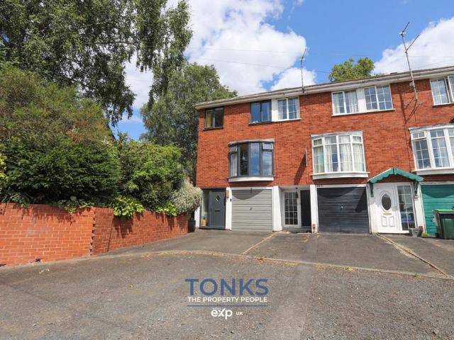 House for sale in Fold Hill, West Midlands