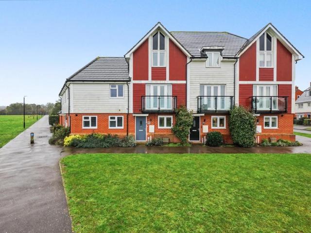 House for sale in Eden Village, Oad Street