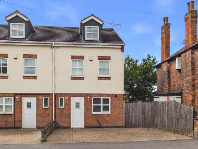 House for sale in Gedling, East Midlands