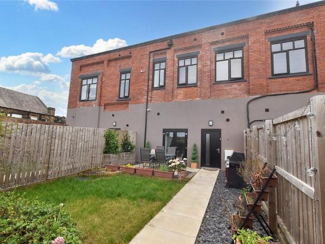 House for sale in Woodkirk, West Yorkshire