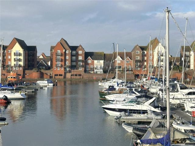 House for sale in Sovereign Harbour, Eastbourne