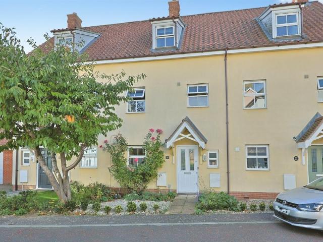 House for sale in Lavender Meadow, South Norfolk