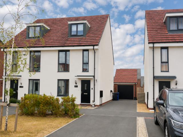 House for sale in Wollaston, Amblecote