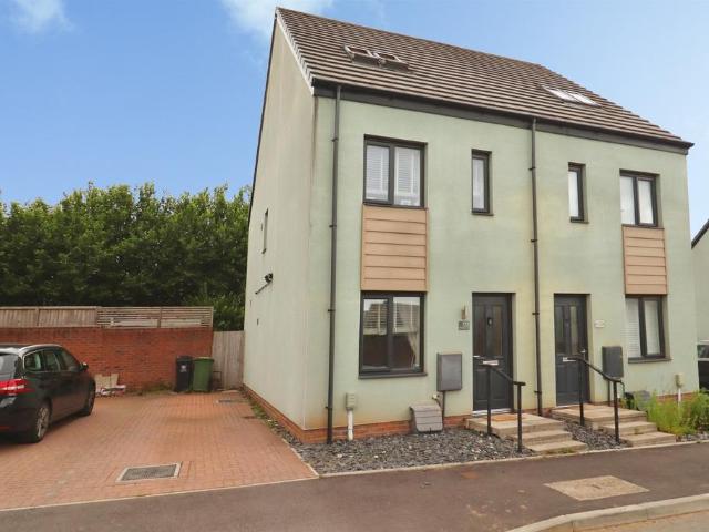 House for sale in Old St. Mellons, Falcon Lodge
