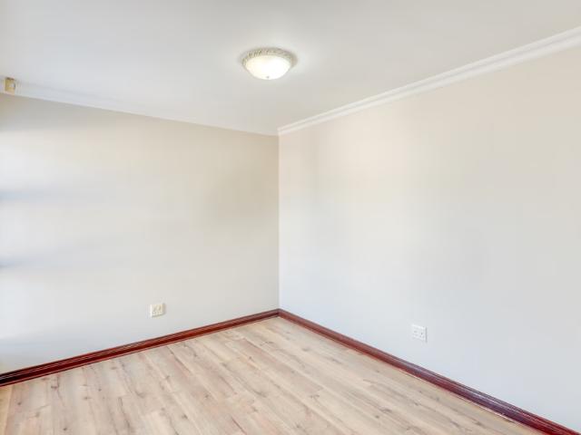Townhouse for sale in Vosloorus, Gauteng